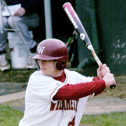 Linfield Edges Bearcats, 5-4, in 10 innings