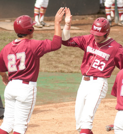 Bearcats Host Whitworth and Pacific Lutheran over Holiday Weekend