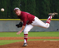 Willamette Hosts Pacific Lutheran to Start NWC Play