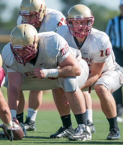 Dean Ties Record with Six Touchdown Passes in 58-34 Victory over Hardin-Simmons