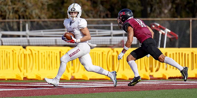 Jared Paredes runs into the end zone on a touchdown pass.