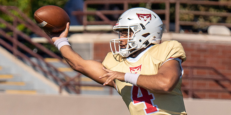 Alex Rivera IV throws a pass for the Bearcats.