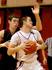 Bearcat Hoop Game Night: WU to Play at Puget Sound, Host Linfield