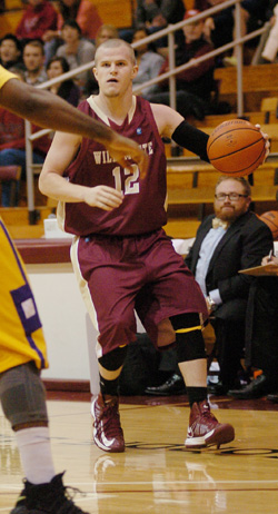 George Fox Holds Off Late Rally by Willamette to Defeat Bearcats, 80-74