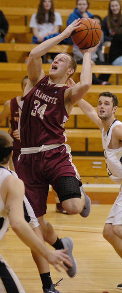 Lewis & Clark Shoots 53.3% in Second Half to Defeat Bearcats, 89-78