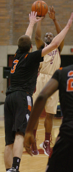 Malley Scores 31 Points, but 12th-Ranked Whitworth Downs Bearcats, 86-67