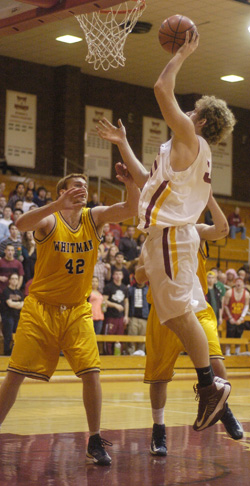 Pacific's 11 Three-Pointers Offset Luedtke's 25 Points, as Boxers Win, 77-71