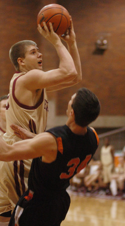 Willamette Ready to Open Regular Season in Southern California