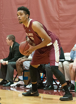 Concordia Controls Final Minutes to Defeat Bearcats, 76-66