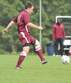 Dineen Scores with 37 Seconds Left in Regulation, as Bearcats Tie Boxers, 1-1