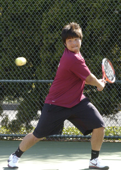 Whitman Defeats Bearcats, 9-0, Wins Super Tie-Breakers at #1 and #2 Singles