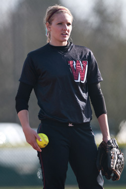 Watilo and Glantz each Pitch a Two-Hitter in Sweep of Pioneers