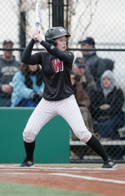 Willamette Rallies Past Pacific Lutheran, 7-5, in Completion of Suspended Game