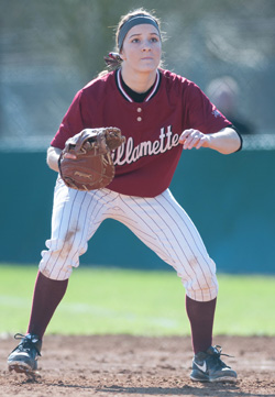 Linfield, Ranked #6, Edges Bearcats, 4-1 and 2-1