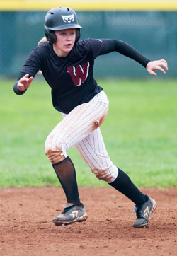 Bearcats Earn Split at Puget Sound with 8-2 Win in Second Game