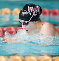 Bearcat Women Win Final Race to Down College of Idaho; Men Rout Yotes