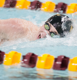 Guffey and Masei Reach Championship Finals on Second Day of NWC Meet