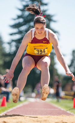 Bearcat Track and Field Teams are Ranked in the West Region