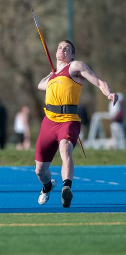 Loos Earns NCAA Postgraduate Scholarship