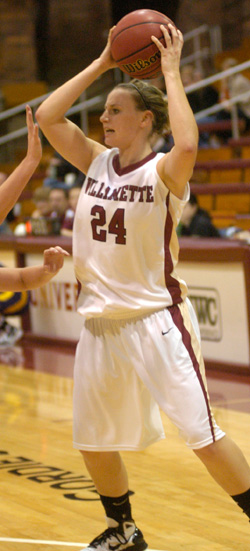 George Fox, Ranked #3, Surges Past Bearcats to Improve to 14-0