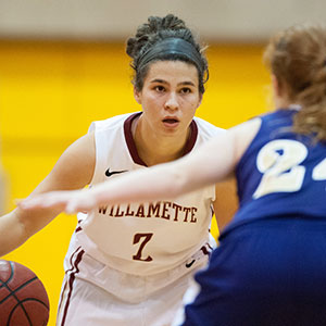 Bearcats to Battle Pioneers at Lewis & Clark on Tuesday
