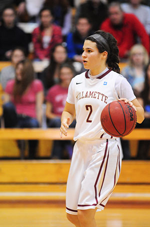 DeLong Earns Triple-Double, as Bearcats Roll Past Caltech, 81-47
