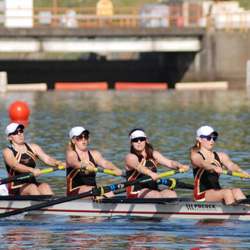 Willamette Finishes Third in Women's Novice 4+ at Covered Bridge Regatta