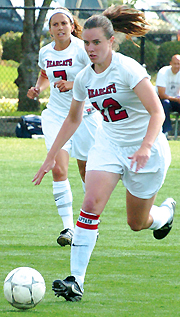Pacific Lutheran Defeats Bearcats, 3-1