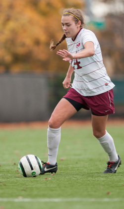 Willamette Dominates Stats, but George Fox Wins 2-1 in Women's Soccer