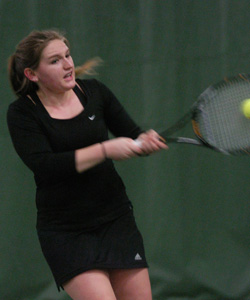 Trinity, Ranked #13, Sweeps Bearcats, 9-0