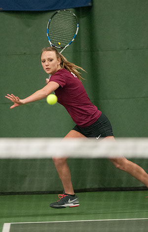 Pacific Earns Slim Win over Willamette, 5-4, in Women's Tennis