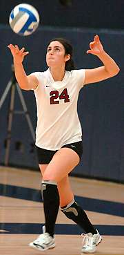Bearcats Drop Match to Linfield College, 3-0