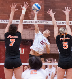 Fincher Honored as NWC Volleyball Student-Athlete of the Week