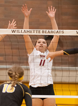 Bearcats Split Matches on Second Day of Cal Lu Fornia Tournament