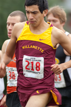Willamette Men's Cross Country Team Returns to National Rankings